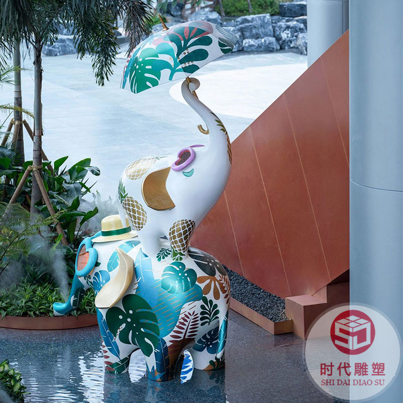 戶外大型卡通布朗熊玻璃鋼雕塑商場(chǎng)網(wǎng)紅奶茶店鋪裝飾公園美陳擺件